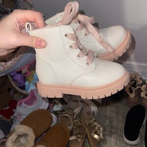 White/ pink boots
